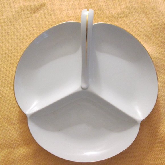 RC NIPPON Toki Kaisha white elegant serving dish with gold trim - Picture 1 of 4